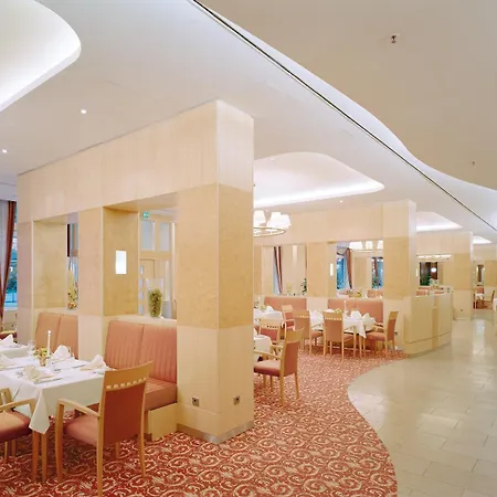 아파트호텔 암 돔 보딩하우스 아파트먼트