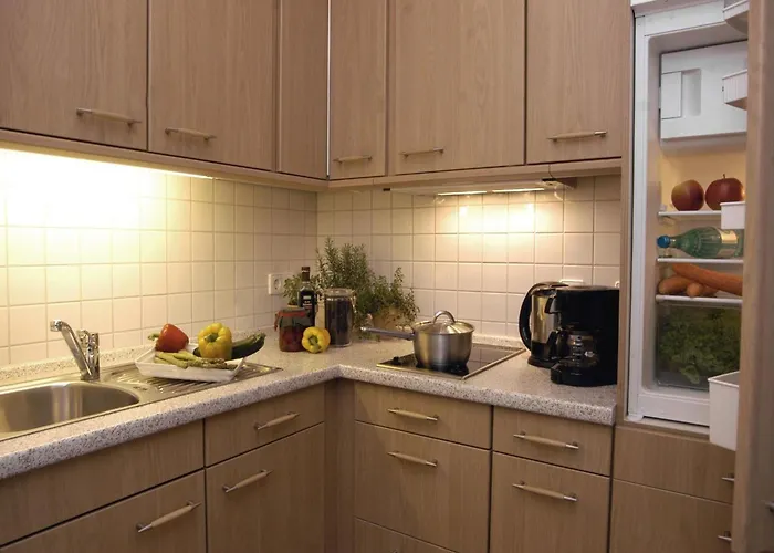 Residenz Am Dom Boardinghouse 4* Кёльн