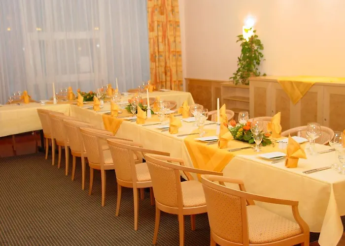 Ξενοδοχείο με διαμερίσματα Residenz Am Dom Boardinghouse 4*